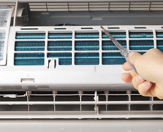 air-conditioning-maintenance-thumb-2